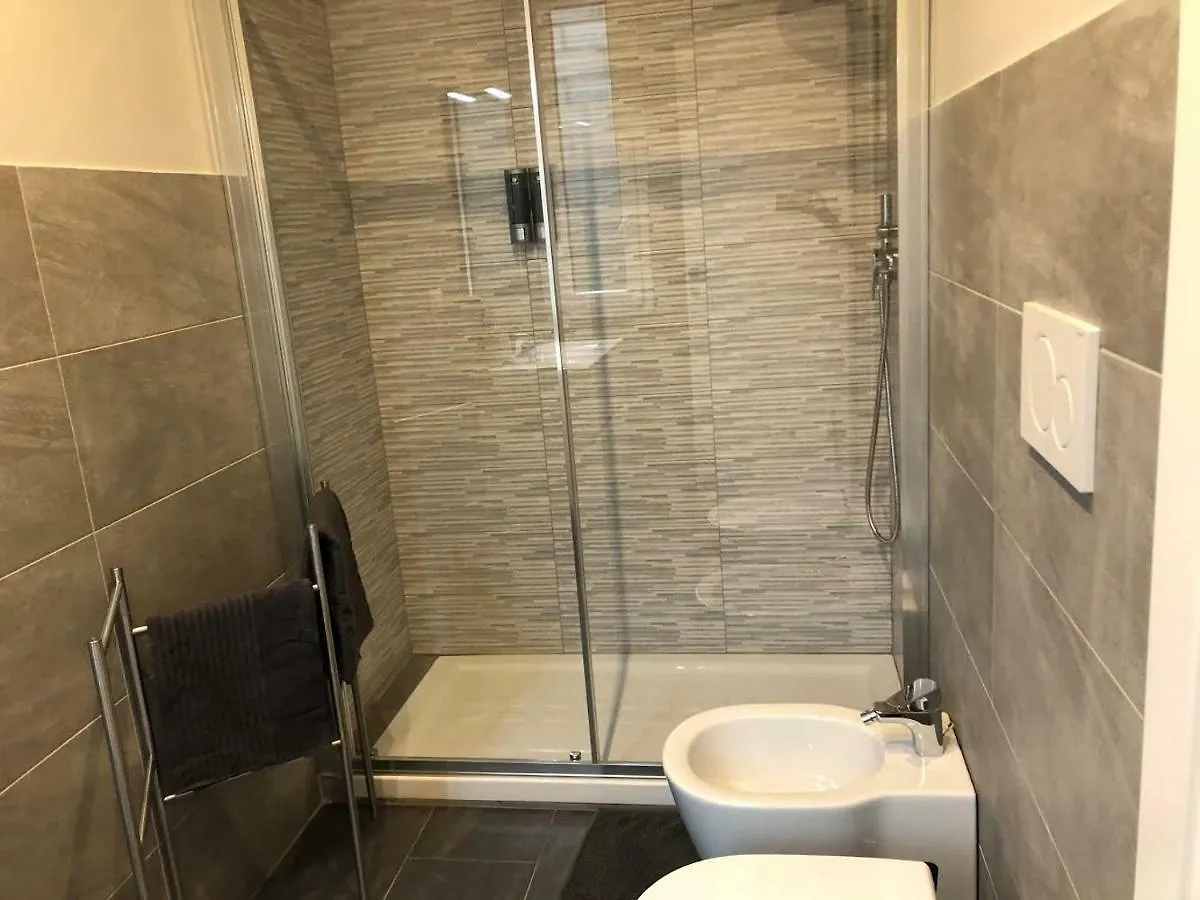 De Angeli Modern Apartment Mediolan