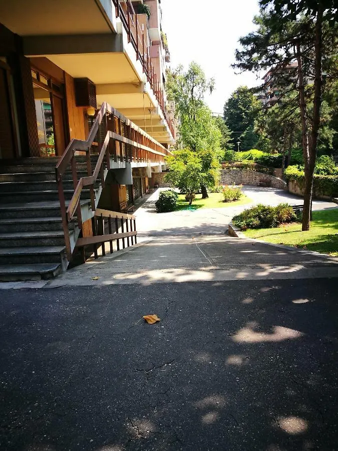 De Angeli Modern Apartment Mediolan